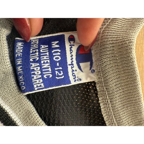 San Antonio Spurs Vintage Boys Jersey Tim Duncan 21 Champion RARE Size 10-12 - Picture 6 of 9